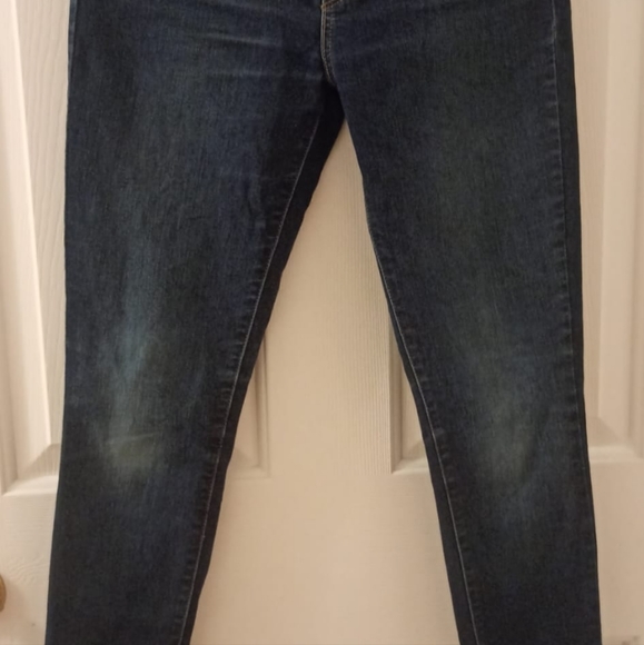 Levi's 711 Skinny Woman's Jeans - Picture 6 of 10
